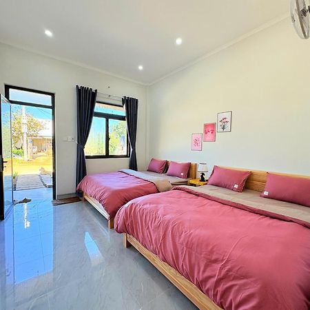 Homestay Nha Cua Gao 崑嵩市 外观 照片